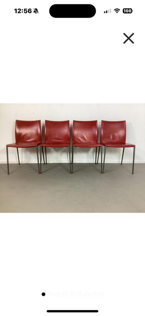 4 Zanotta Italia Lia Lederen Stoelen design Roberto Barbieri, Huis en Inrichting, Stoelen, Gebruikt, Vier, Leer, Rood, Ophalen