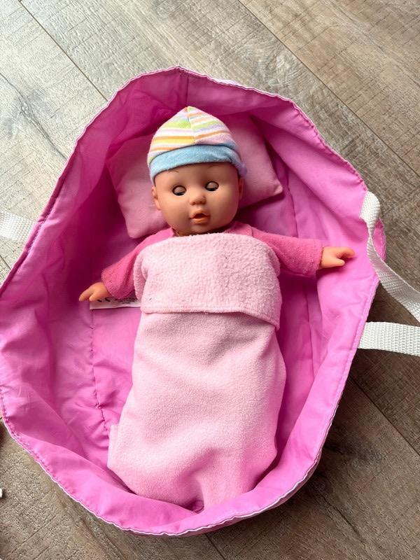 Baby Born mini popje in reiswieg, Kinderen en Baby's, Speelgoed | Poppen, Gebruikt, Babypop, Ophalen of Verzenden