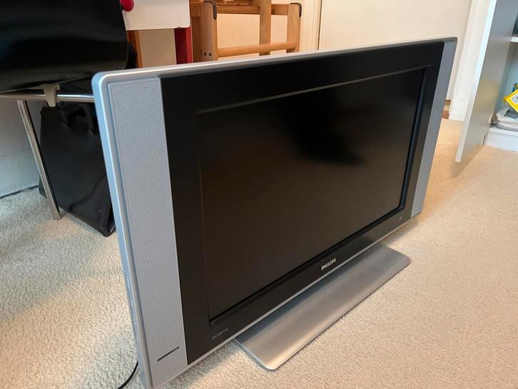 Philips TV op voet, Audio, Tv en Foto, Televisies, Gebruikt, LCD, 60 tot 80 cm, HD Ready (720p), Philips, 50 Hz, Ophalen