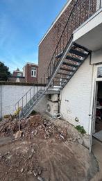 Stalen hoektrap - 330cm hoog, Doe-het-zelf en Verbouw, Ophalen, Gebruikt, Trap, 2 tot 4 meter