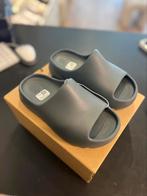 Adidas Yeezy Slide Kids Slate Marine 33 & 34, Kinderen en Baby's, Kinderkleding | Schoenen en Sokken, Adidas, Jongen of Meisje