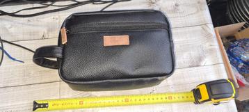 Toilettas Everyes make up tas beschikbaar voor biedingen