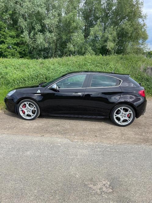 Alfa Romeo Giulietta 1.750 TBI 2011 Nero Etna (zwart), Auto's, Alfa Romeo, Particulier, Giulietta, Benzine, Euro 5, D, Hatchback
