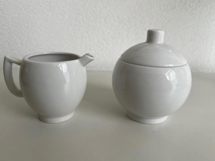 Roomstel Arzberg City White River melkkannetje en suikerpot, Huis en Inrichting, Keuken | Servies, Nieuw, Overige typen, Effen