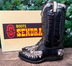 Nieuwe prachtige vintage laarzen van Sendra maat 39, Kleding | Dames, Schoenen, Zwart, Nieuw, Ophalen of Verzenden, Sendra