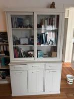 Witte buffetkast/boekenkast met glazen schuifdeuren, Ophalen, 100 tot 150 cm, Zo goed als nieuw, Met lade(s)