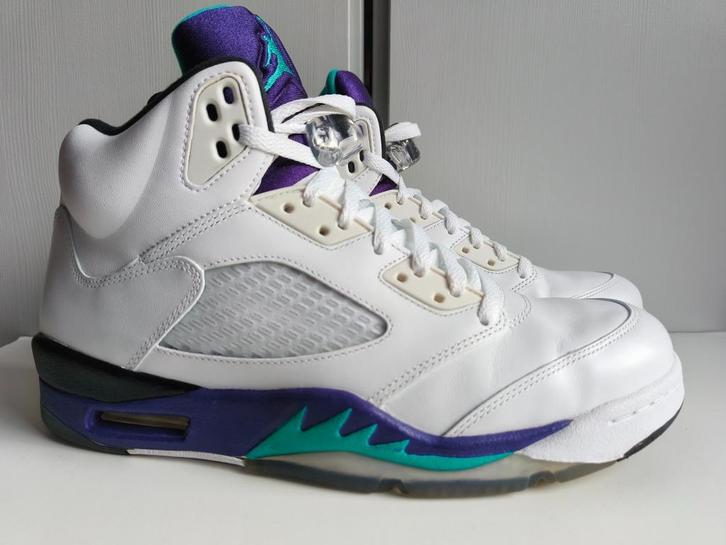 Jordan 5 Grape maat 44 NIKE release 2013, Kleding | Heren, Schoenen, Gedragen, Sneakers of Gympen, Wit, Ophalen of Verzenden