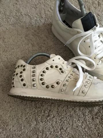 RICHMOND sneakers leer met studs 39 origineel offwhite beschikbaar voor biedingen