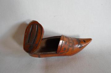 Antieke Snuf Box Hout Klomp beschikbaar voor biedingen