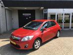 Toyota Auris 1.8 Full Hybrid Business / NAVI / CAMERA / DEAL, Euro 5, Stof, Zwart, 4 cilinders