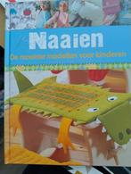 Naaiboek met dingen voor kinderen, Boeken, Ophalen of Verzenden, Zo goed als nieuw