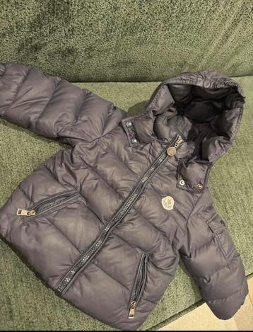 Moncler Jas Maat 80 beschikbaar voor biedingen