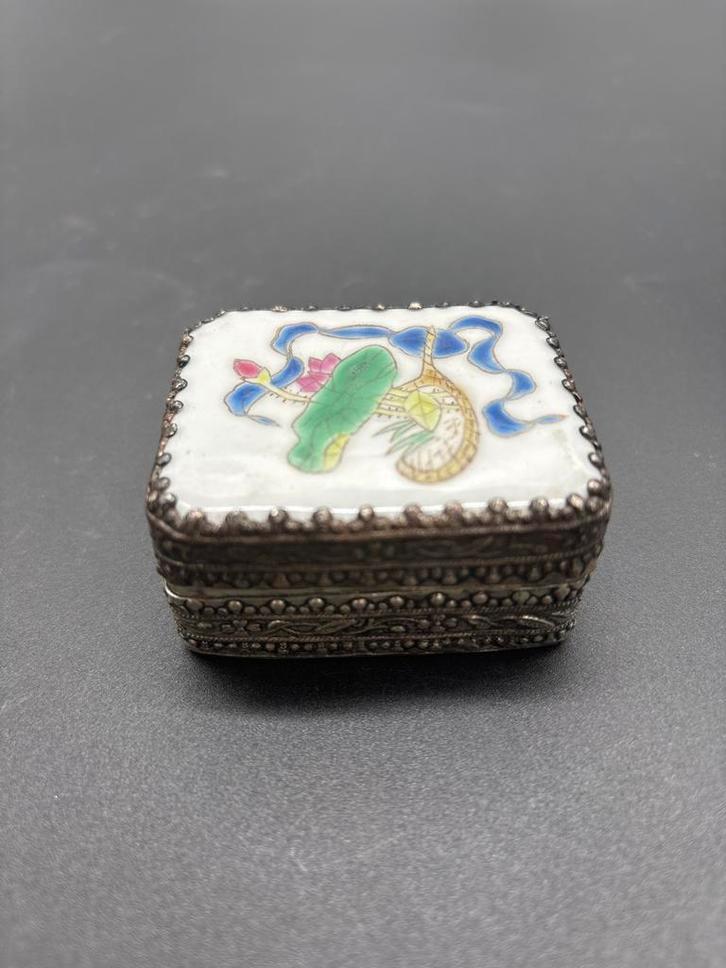 Antiek Zilveren Doosje met Emaille Deksel, Antiek en Kunst, Antiek | Overige Antiek, Ophalen of Verzenden