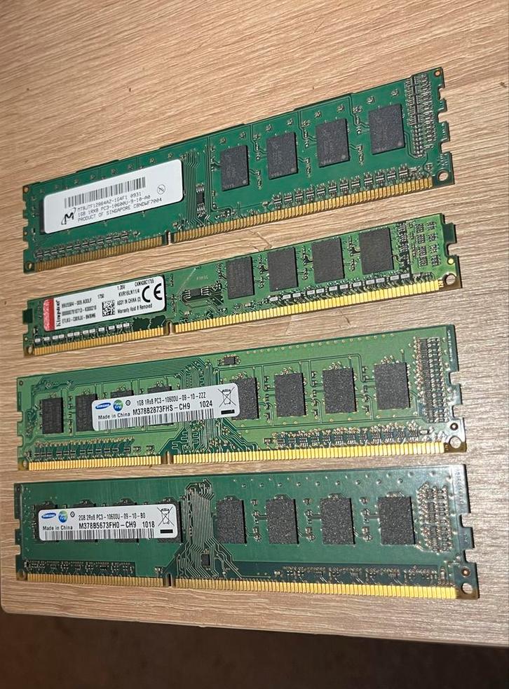 DDR3 RAM Geheugen Sticks, Computers en Software, RAM geheugen, Gebruikt, Desktop, 2 GB, DDR3, Ophalen of Verzenden