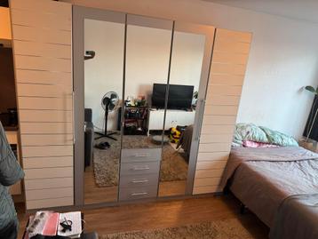 Grote Spiegelkast - 5 Deuren & 4 Lades - afbeelding 1