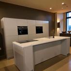 Prachtige siemens showroom keuken met kookeiland, Huis en Inrichting, Ophalen, Overige typen, Zo goed als nieuw, Met kookeiland