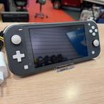 Nintendo Switch Lite grijs in prima staat, Spelcomputers en Games, Spelcomputers | Nintendo Switch, Flex Ltd., Zo goed als nieuw
