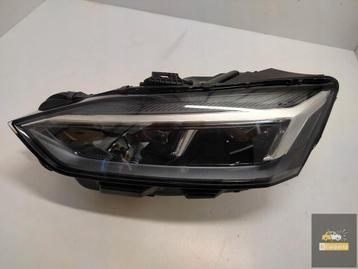Audi A5 RS5 Zwart Donker Matrix linkerlamp beschikbaar voor biedingen