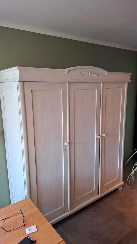 Grenen kledingkast met kuif, Huis en Inrichting, Kasten | Computermeubels, Gebruikt, 170 cm of meer, Ophalen