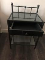 Tafeltje van ijzer met glasplaat, Ophalen, Zo goed als nieuw, Minder dan 45 cm