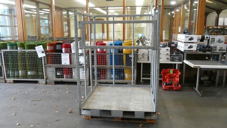 Stalen kooipallet - opslagkooi, Hobby en Vrije tijd, Knutselen, Gebruikt, Ophalen