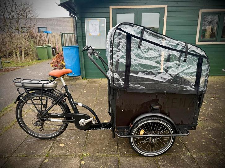 Vogue Troy E-bike Special Bakfiets ZGAN, Fietsen en Brommers, Fietsen | Bakfietsen, Zo goed als nieuw, Overige merken, 2 kinderen