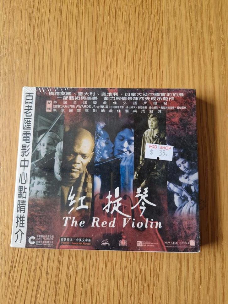 VCD The Red Violin Splinternieuw, Cd's en Dvd's, Dvd's | Filmhuis, Nieuw in verpakking, Ophalen of Verzenden