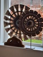 Set wielen en ornament., Ophalen