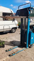 Semi Electrische Stapelaar, 160cm, 1000kg. MOET WEG!!, Ophalen, Gebruikt