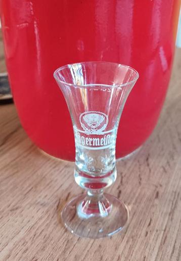 Borrelglaasje Jägermeister op voet. 2cl. Glas. Zgan. beschikbaar voor biedingen