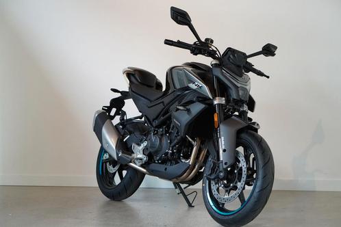 CFMOTO 450 NK (bj 2025) CF Moto 450NK (A2) A2 35KW, Motoren, Motoren | Overige merken, Bedrijf, Naked bike, 12 t/m 35 kW, 2 cilinders