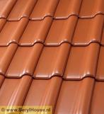 € 13,95 per m2  Gebakken dakpannen: FD 10 rood engobe, Doe-het-zelf en Verbouw, Dakpannen en Dakbedekking, Niet ingevuld, Róben