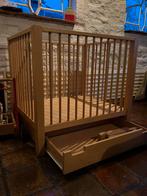 Massief beuken speelbox, Ophalen, Gebruikt, Vierkant, In hoogte verstelbaar