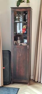 Koloniaals houten kast met glas, Gebruikt, Koloniaals, Glas, Ophalen of Verzenden