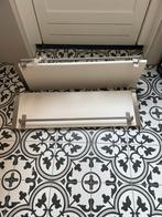 Planken IKEA 92x29cm met ophang rail. Jassen hanger, Ophalen, Minder dan 25 mm, Zo goed als nieuw, Plank