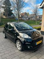 Peugeot 107 - 2013 - Black & Silver Edition - 95k km, Auto's, Peugeot, Voorwielaandrijving, Euro 5, Zwart, 4 stoelen