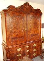 Prachtig wortelnoten orgelgebogen kabinet linnenkast ca 1750, Antiek en Kunst, Antiek | Meubels | Kasten, Ophalen