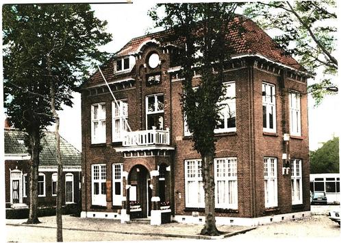 806129	Gasselte	jr 60 70 Drenthe	Gemeentehuis	Nette oude kaa, Verzamelen, Ansichtkaarten | Nederland, Ongelopen, Drenthe, 1960 tot 1980