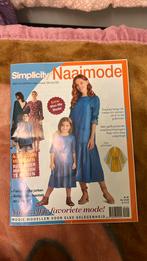 Simplicity naaimode gloednieuw, Hobby en Vrije tijd, Kledingpatronen, Ophalen of Verzenden, Zo goed als nieuw