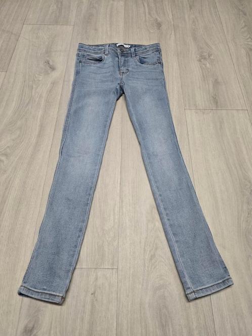 name it jeans 140 licht blauw, Kinderen en Baby's, Kinderkleding | Maat 140, Gebruikt, Jongen of Meisje, Broek, Ophalen of Verzenden