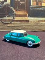 Dinky Toys Citroën 19DS. 1:43. 11cm lang., Ophalen of Verzenden, Zo goed als nieuw, Auto, Dinky Toys