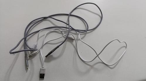 USB-C Kabels - NIEUW en ZGAN, Telecommunicatie, Mobiele telefoons | Telefoon-opladers, Gebruikt, Overige merken, Ophalen