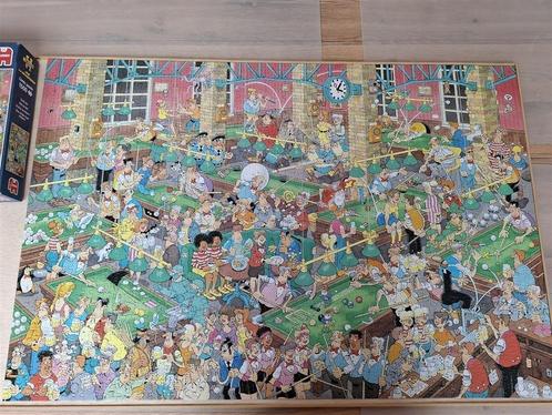 20026 Jan van Haasteren, 1500 stukjes, Krijt op tijd., Hobby en Vrije tijd, Denksport en Puzzels, Zo goed als nieuw, Legpuzzel