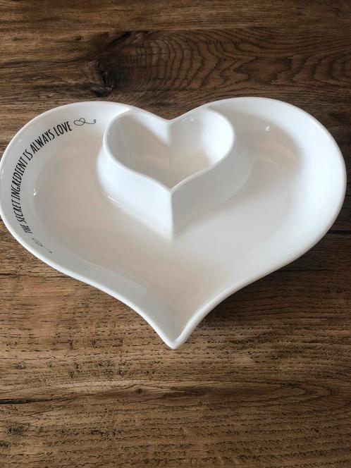 Riviera Maison The Secret Ingredient Heart Bowl, Huis en Inrichting, Keuken | Servies, Nieuw, Schaal of Schalen, Overige stijlen