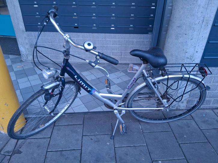Limit Damesfiets 26 inch - Gebruikte staat, Fietsen en Brommers, Fietsen | Dames | Damesfietsen, Gebruikt, Overige merken, Ophalen