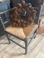Antiek Hoekstoeltje met rieten zitting., Ophalen, Gebruikt, Eenpersoons, Minder dan 75 cm