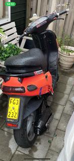 Ntt 172cc moet zsm weg !, Fietsen en Brommers, Scooters | Piaggio, Ophalen