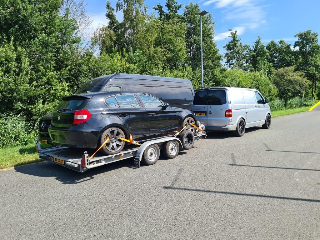 Autotransport Vervoer/Berging/Ambulance Uithuizermeeden, Diensten en Vakmensen, Koeriers, Chauffeurs en Taxi's