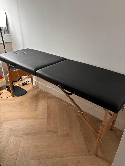 Inklapbare massagetafel in zeer goede staat., Sport en Fitness, Massageproducten, Zo goed als nieuw, Massagetafel, Ophalen