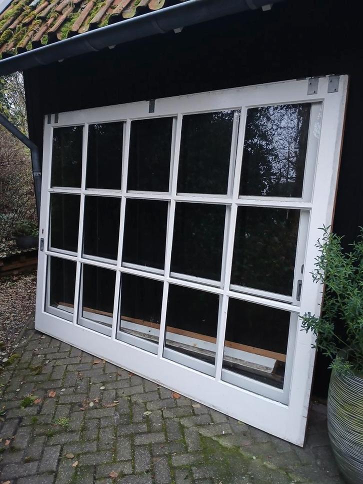 Twee Oude Schuif Tuindeuren, Doe-het-zelf en Verbouw, Glas en Ramen, Gebruikt, Gevelraam of Ruit, 160 cm of meer, 160 cm of meer